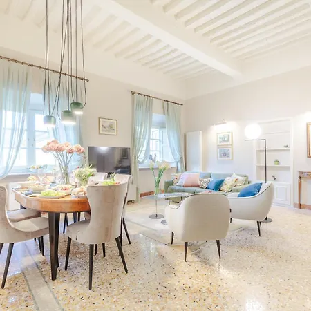 Casa Arnolfo: Where Heritage Meets Modernity *